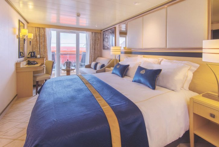 De-Luxe Suite 