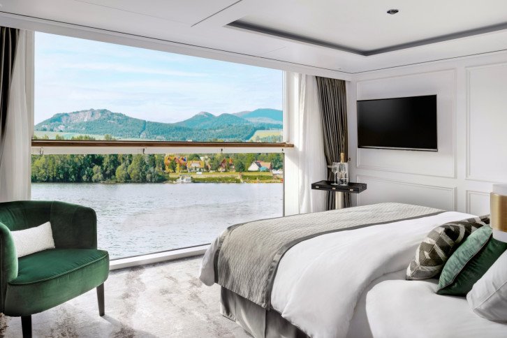 Deluxe Balcony