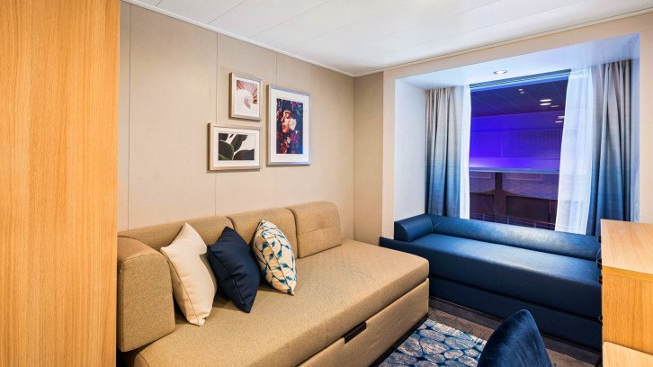 Promenade View Interior