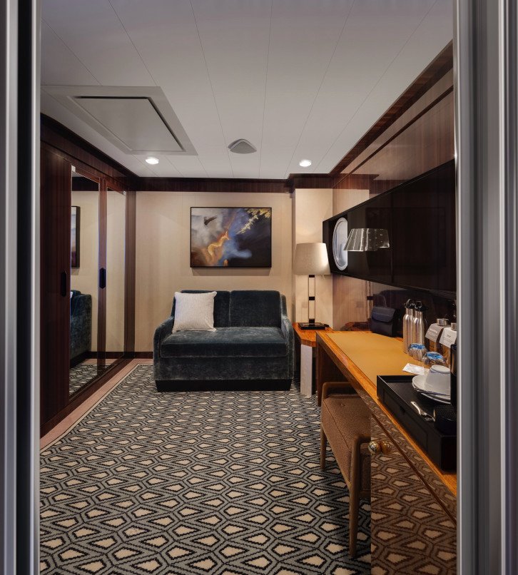 Veranda Deluxe Stateroom