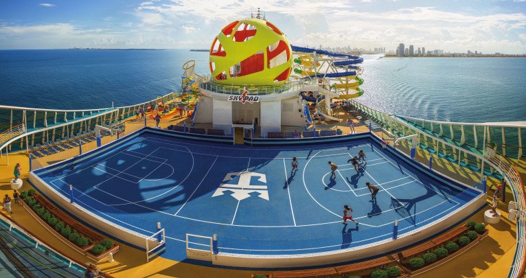 Sports Court on Mariner of the Seas