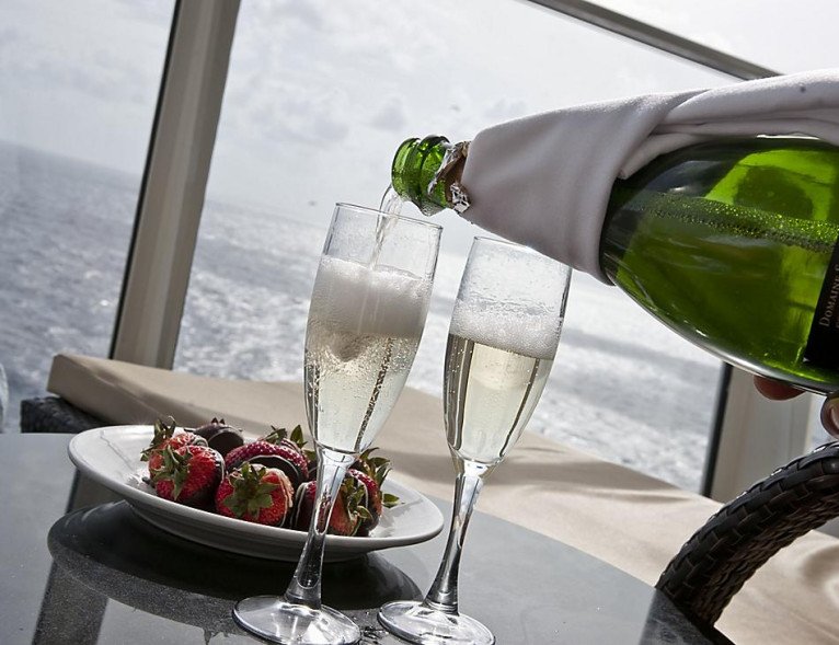 Room Service on Freedom of the Seas