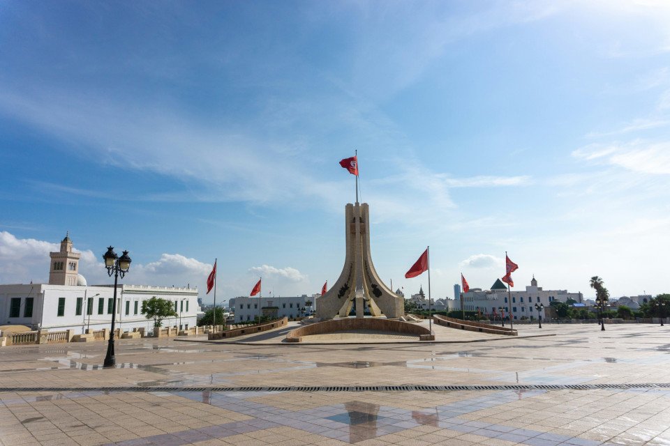 12 Image 12