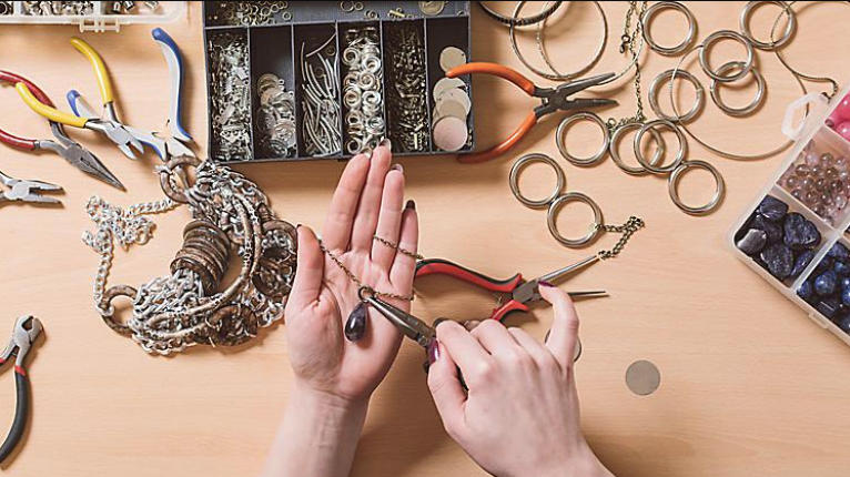 Jewellery Making on Jewel of the Seas