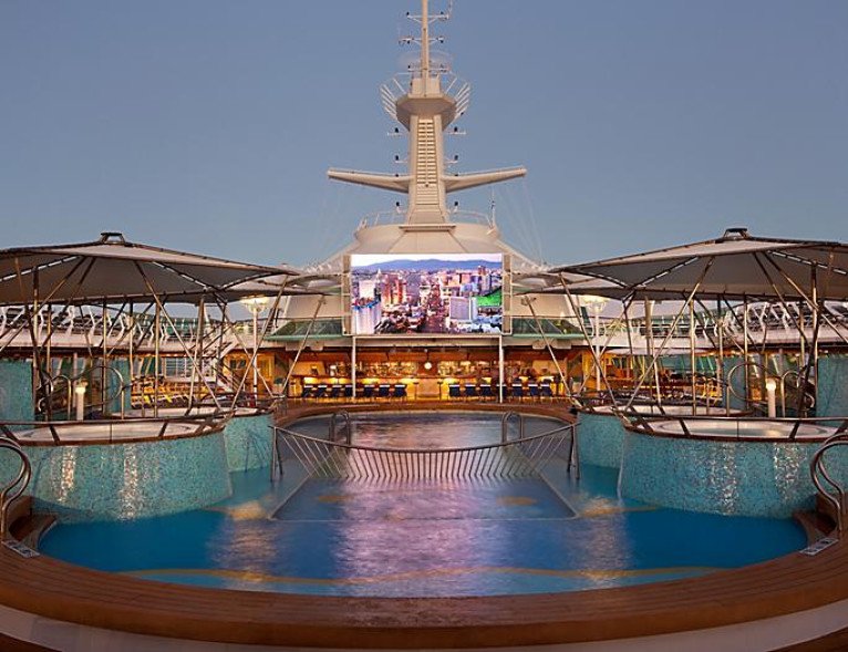 Outdoor Film Nights on Jewel of the Seas