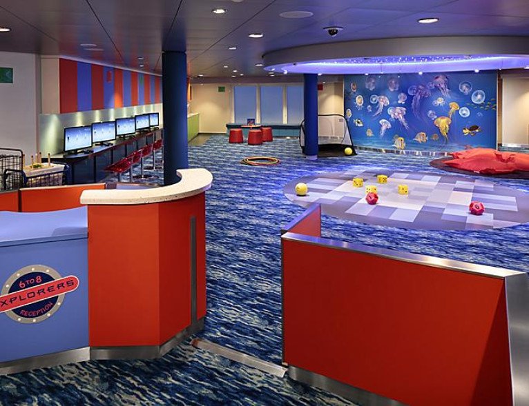 Explorers on Jewel of the Seas
