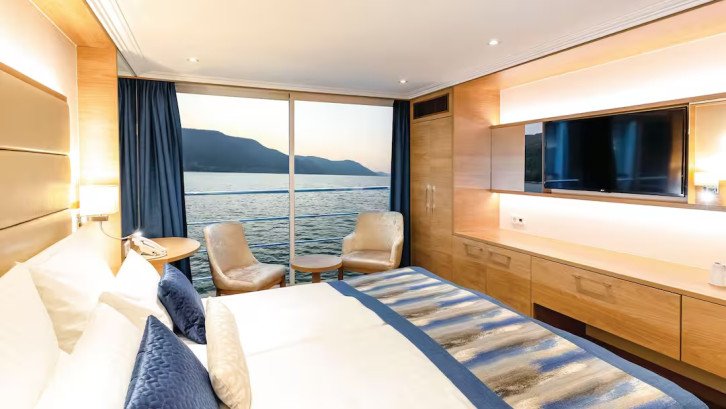 Deck 3 Superior French Balcony Cabin