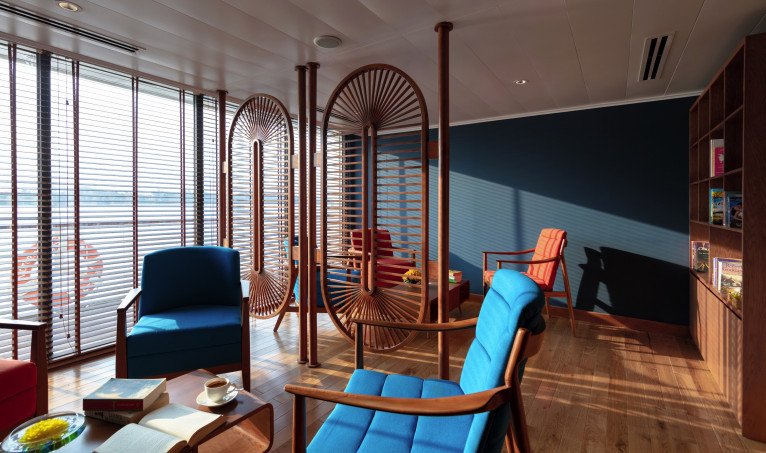 Riviera Travel gallery image