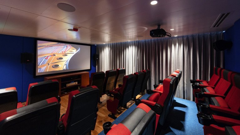Riviera Travel gallery image