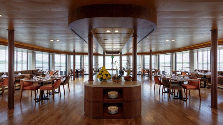 Riviera Travel gallery image