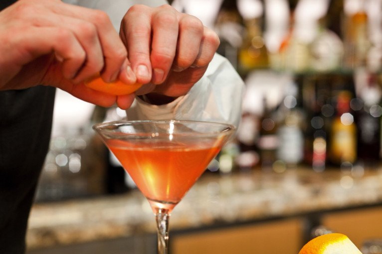 R Bar on Brilliance of the Seas