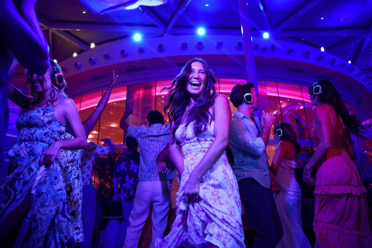 Shush! Silent Party on Jewel of the Seas