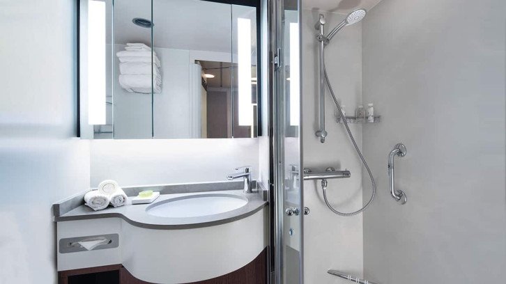 Solo Oceanview Stateroom