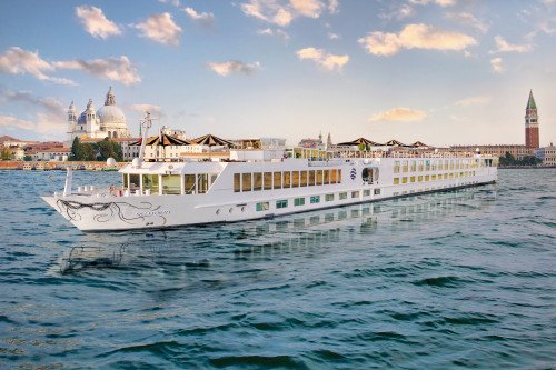 S.S. La Venezia cruise ship Image
