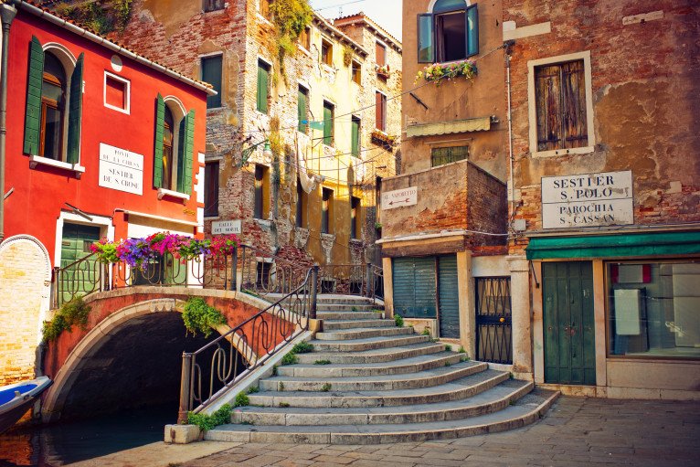 Riviera Travel gallery image