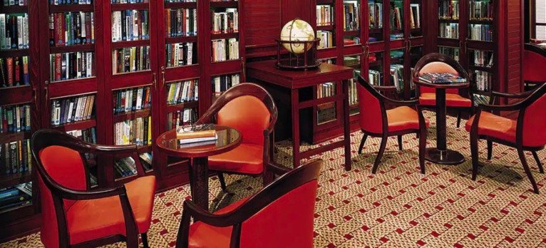 Mark Twain Library on Norwegian Sky