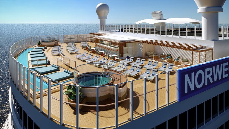 Spice H2O on Norwegian Encore