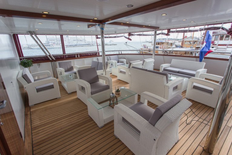 Riviera Travel gallery image