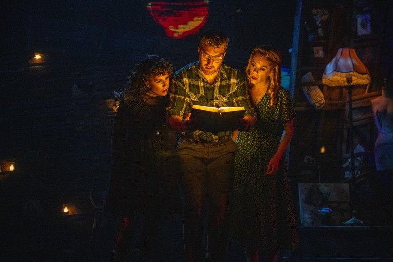 Entertainment onboard Viva