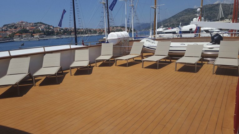 Riviera Travel gallery image