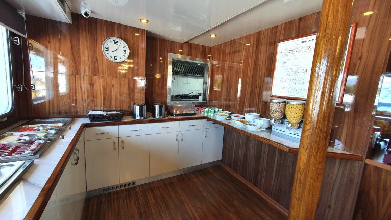 Riviera Travel gallery image
