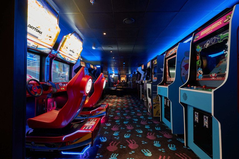 The Arcade on Brilliant Lady