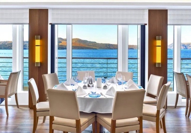 The Restaurant on Viking Astrea