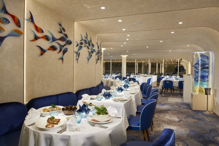 Rudi's Seagrill on Carnival Celebration