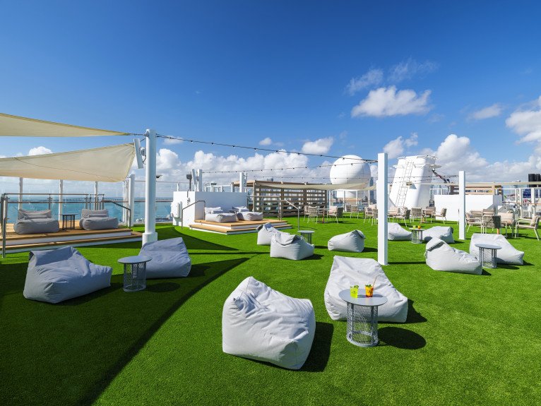 Bliss Speedway on Norwegian Bliss