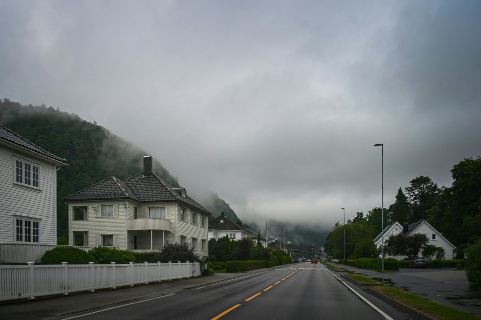 10 Image 10