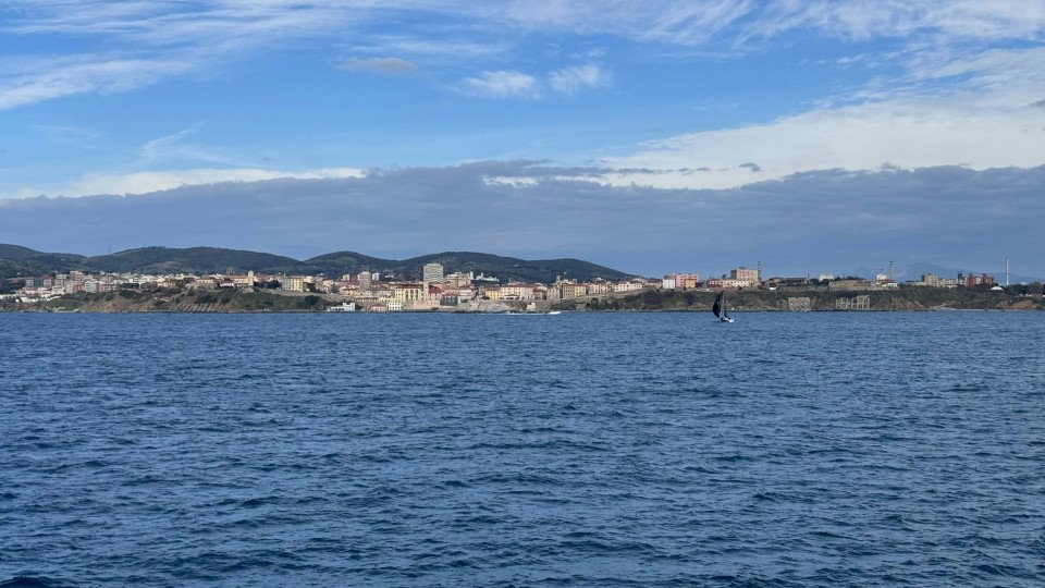 12 Image 12