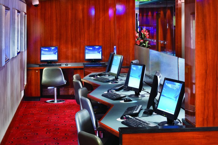 Internet Café on Norwegian Pearl