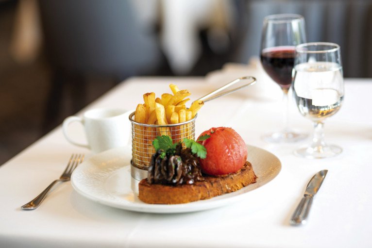 Piccadilly's on Marella Discovery 2