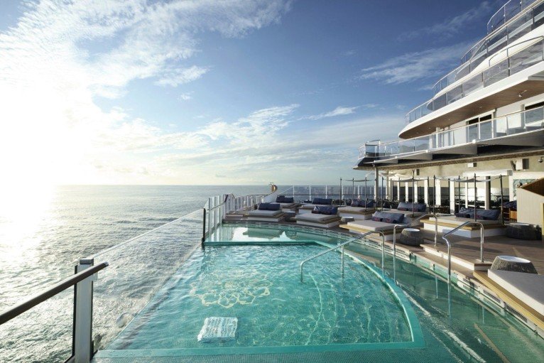 Astern Pool & Bar on EXPLORA V