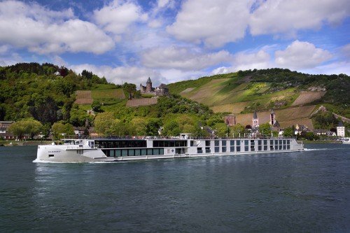 S.S. Elisabeth cruise ship Image