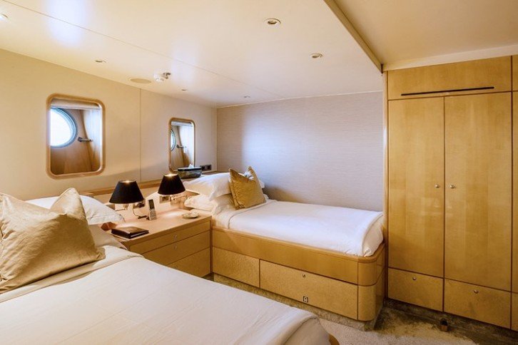 Deluxe cabin on Aqua Blu