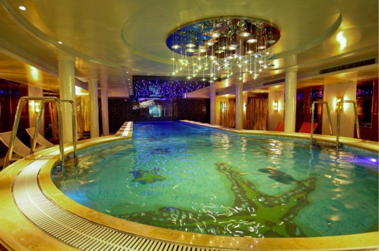 Riviera Travel gallery image