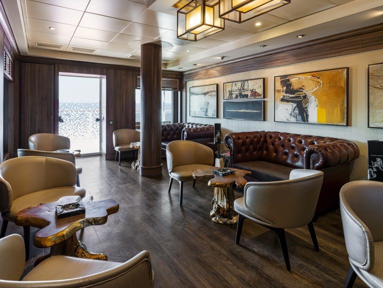The Humidor Cigar Lounge on Norwegian Getaway