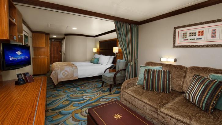 Concierge Family Oceanview with Verandah Stateroom