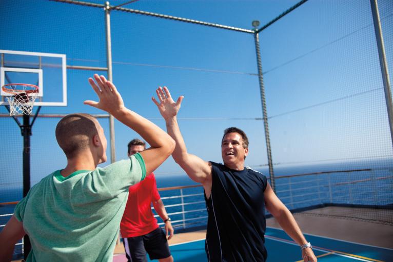 Basketball on Carnival Glory