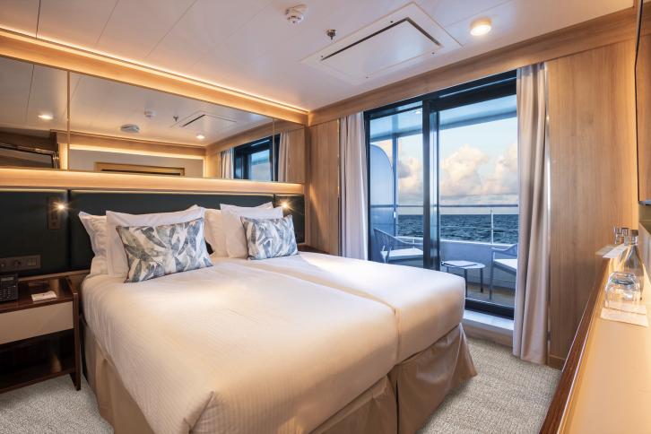 Deluxe Veranda Suite on World Voyager