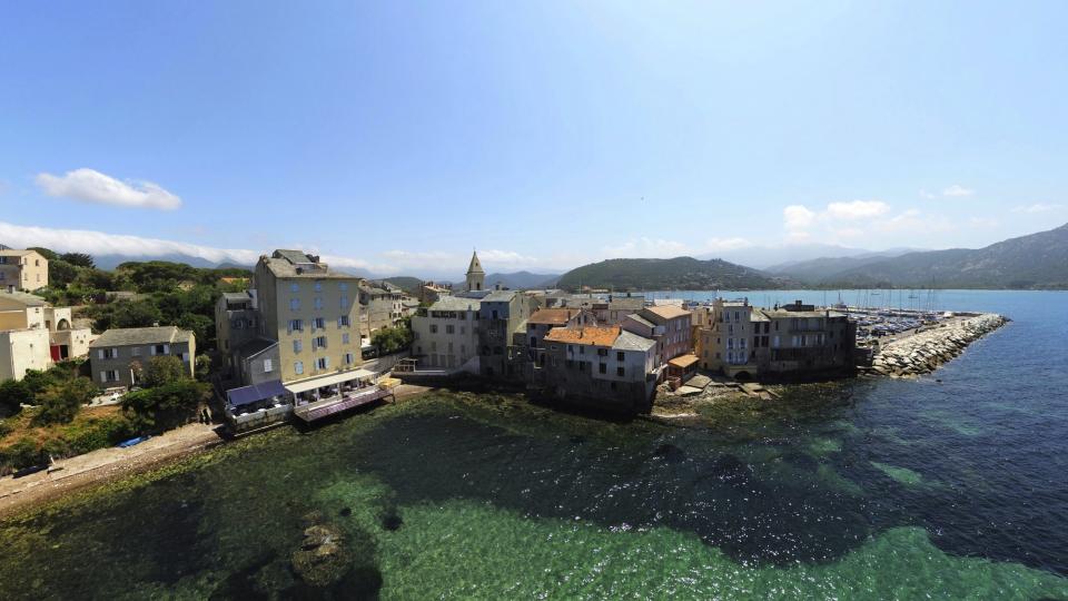 9 Image 9