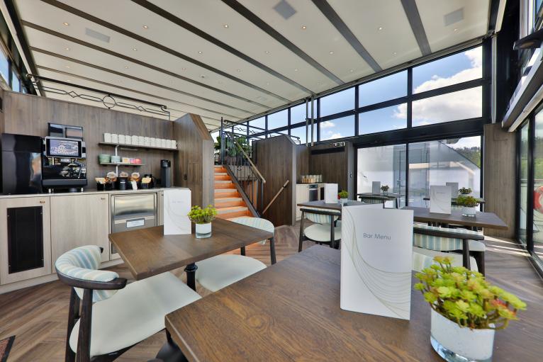 Riviera Travel gallery image