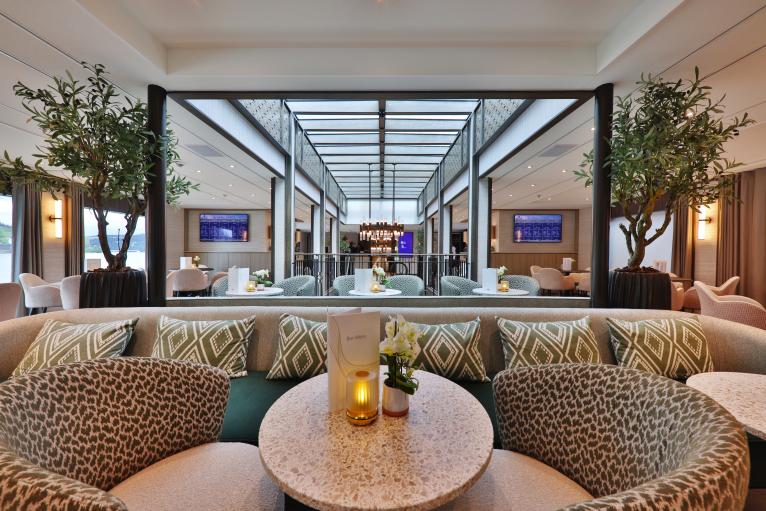 Riviera Travel gallery image