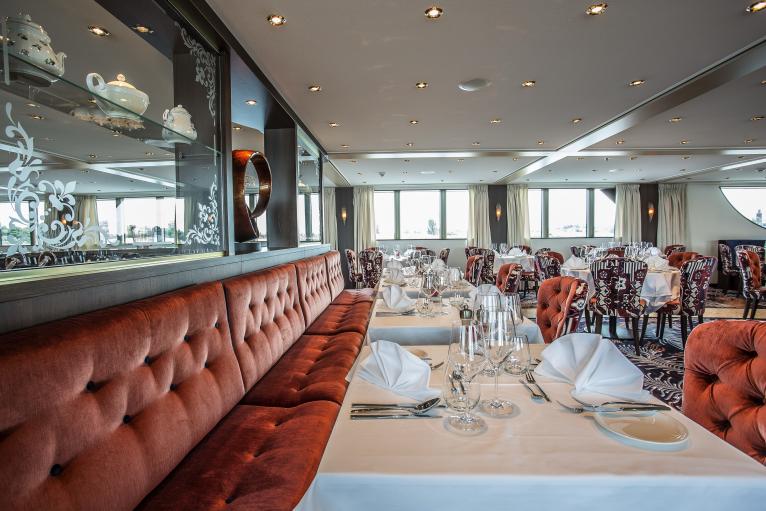 Riviera Travel gallery image