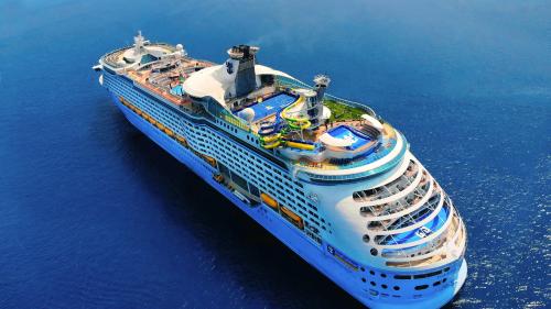 Voyager of the Seas Image