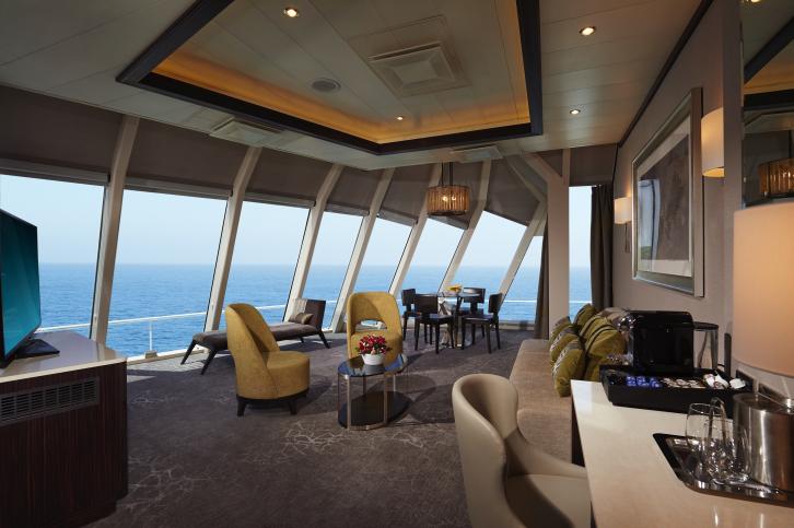 Deluxe Owner's Suite