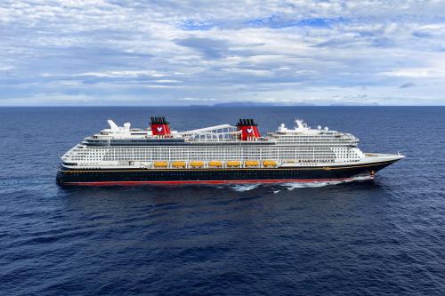 Disney Destiny cruise ship Image
