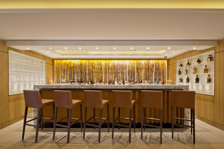 The Restaurant on Viking Leda