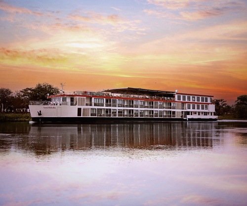 AmaMelodia cruise ship Image
